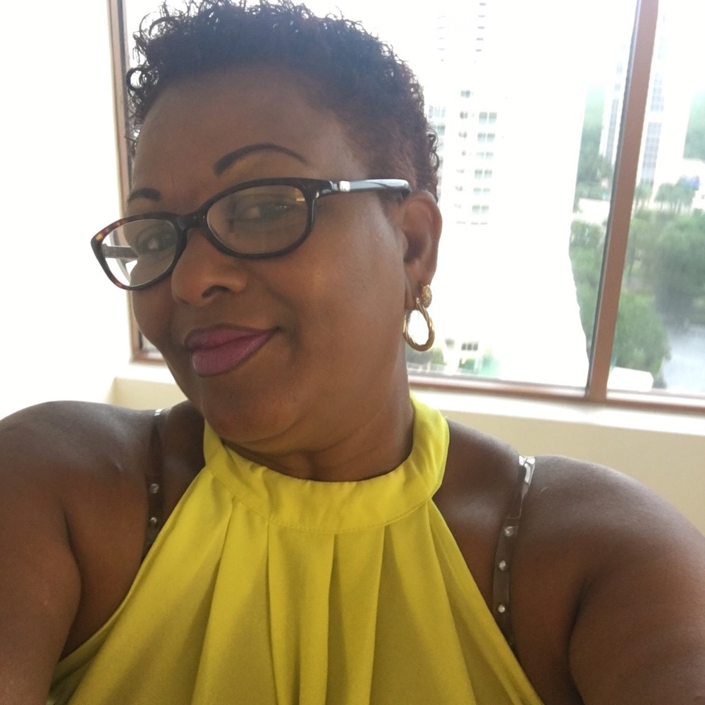 Meet your Posher, Jenny